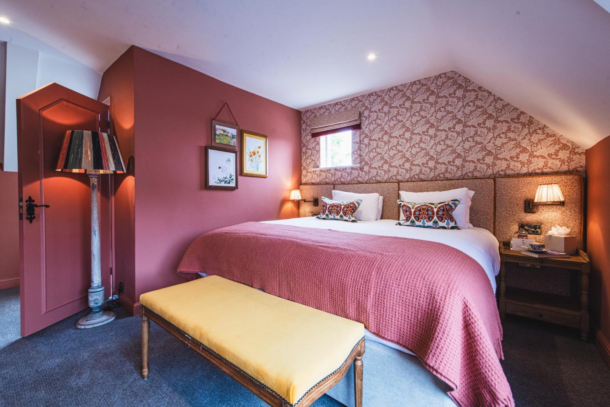 Bel And The Dragon-Odiham Hotel Exterior photo